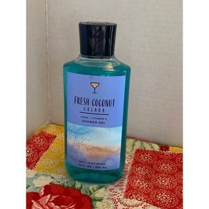 🦋$7 ~ Fresh Coconut Colada ~ Bath & Body Works ~ Shower Gel